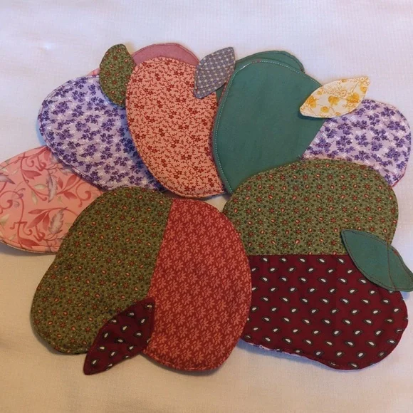 Hand Crafted Mug Coasters Set of 6 (5 Apples 1 Heart) Cute! - Picture 4 of 6